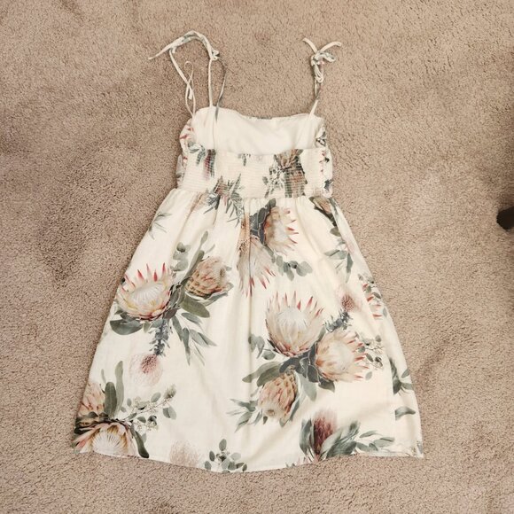 Brand New Linen Floral Ruched Mini Dress XS - Picture 6 of 7